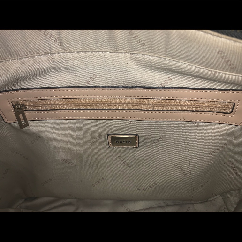 Guess Purse - Picture 2 of 4
